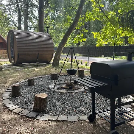 Mokus Vendeghaz בית נופש *