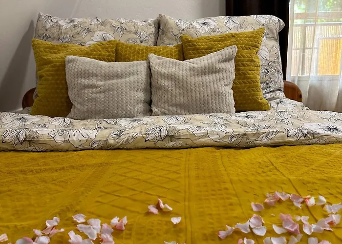 Mokus Vendeghaz Case de vacanță *